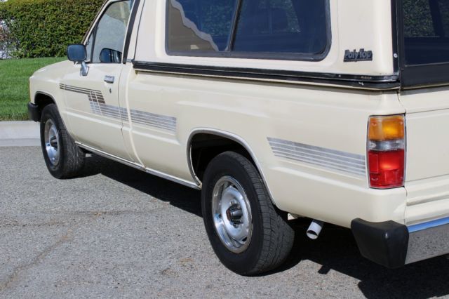 1986 Toyota Pickup California Original, One Owner, 100% Rust Free - photo 13