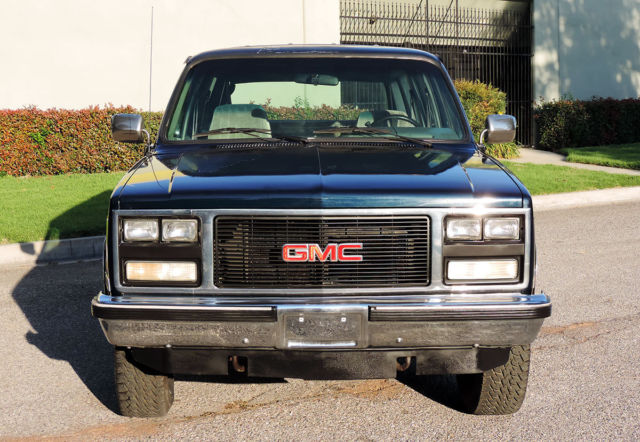 1989 GMC Suburban SLE, 4x4, 1/2 Ton, California SUV - photo 2