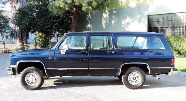 1989 GMC Suburban SLE, 4x4, 1/2 Ton, California SUV - photo 5