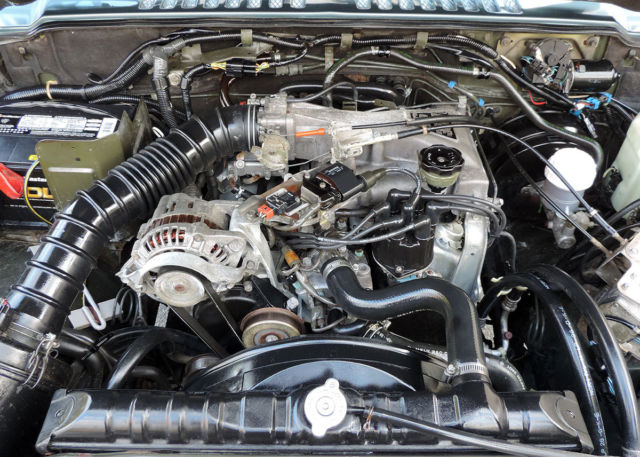 1991 Mitsubishi Montero LS 4X4, California SUV - photo 9