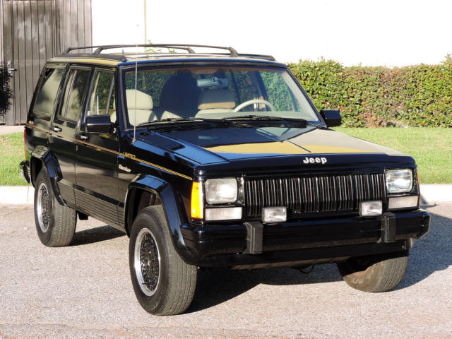 1991 Jeep Cherokee Limited 4x4, California Jeep - photo 2