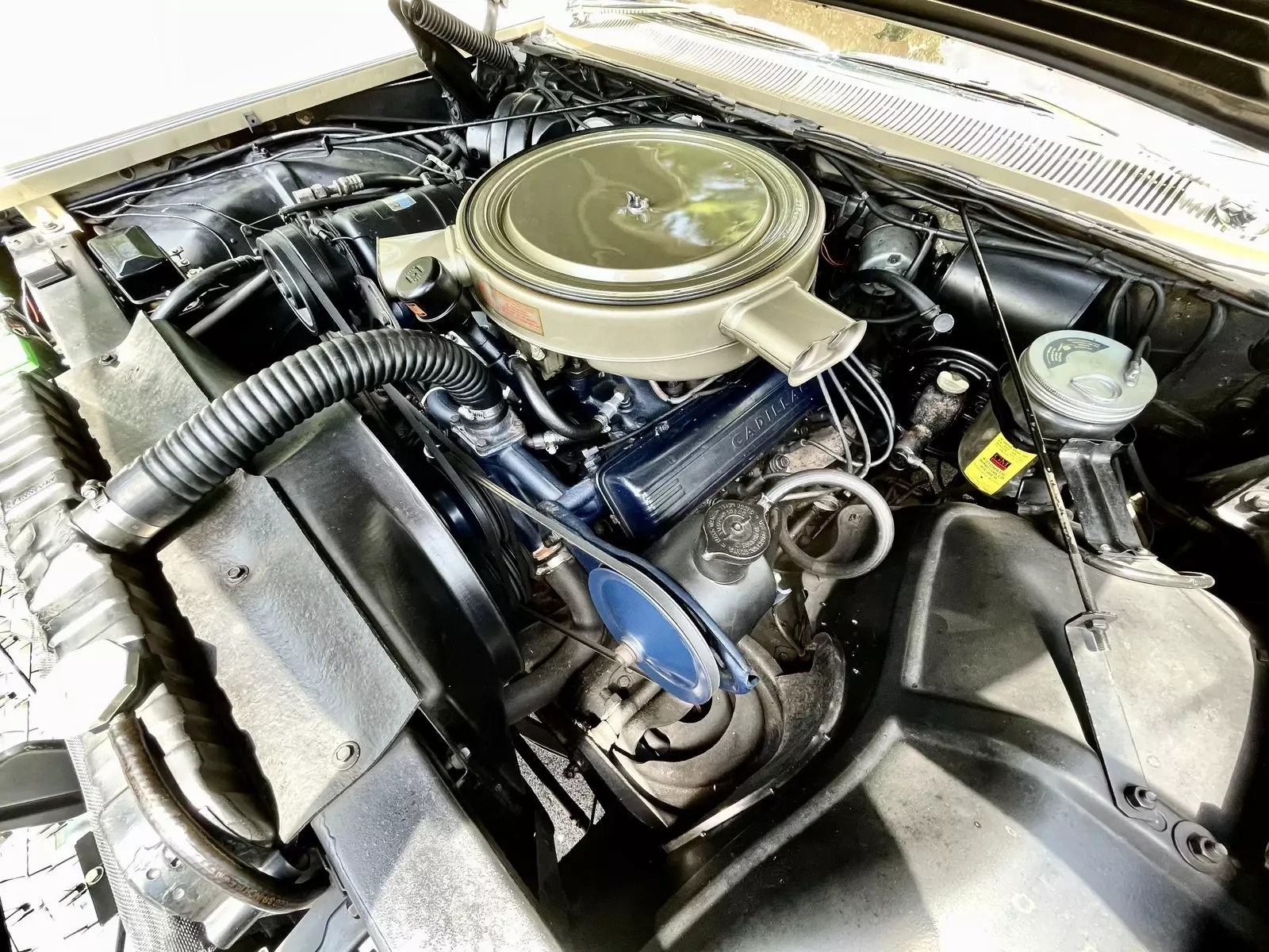 1960 Cadillac Eldorado Biarritz Convert FULLY RESTORED NUMBERS MATCHING - photo 2