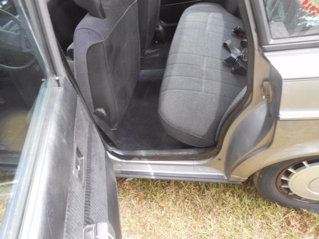 1988 Volvo 240 GL - photo 11