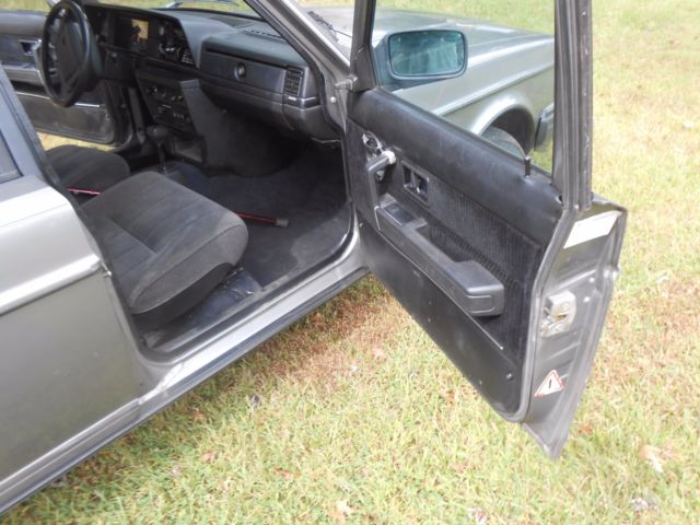 1988 Volvo 240 GL - photo 13
