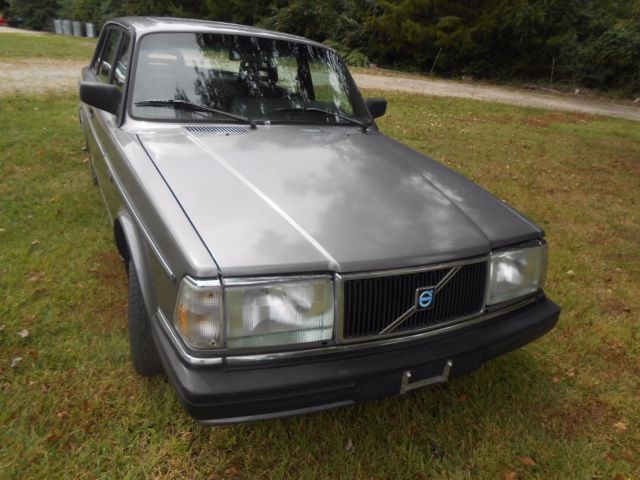 1988 Volvo 240 GL - photo 3