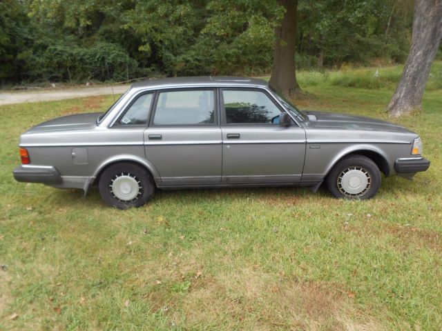 1988 Volvo 240 GL - photo 4