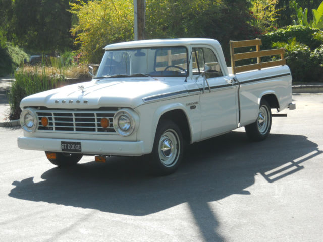 CALIFORNIA RUST FREE ORIGINAL D100 SWEPTLINE SHORTBED BLACK PLATE SPECIAL 1967 Dodge Other Pickups