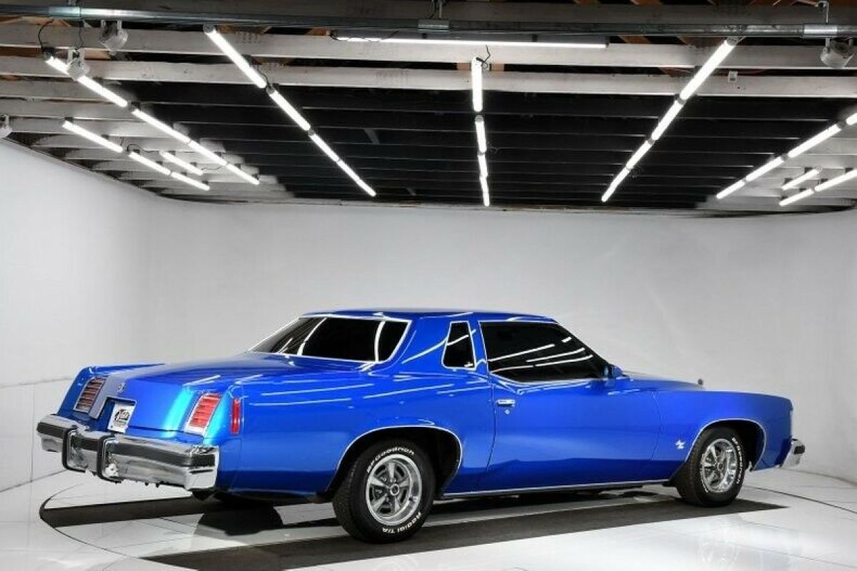 1976 Pontiac Grand Prix - photo 3
