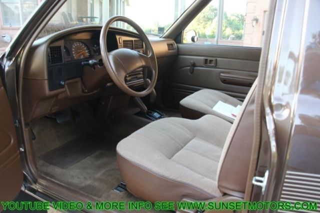 1989 Toyota EXTENDED CAB DLX - photo 12