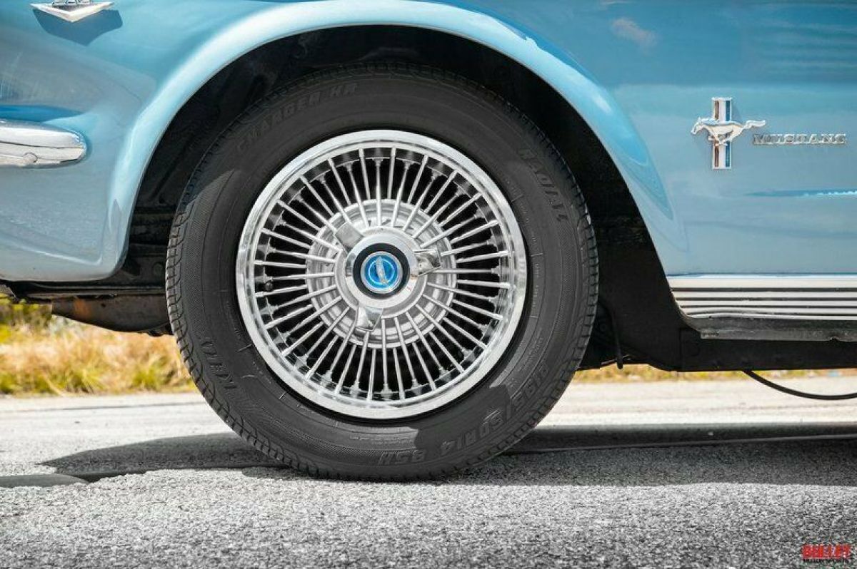 1966 Ford Mustang Mrs. B - photo 5