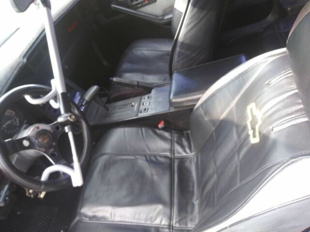 1989 Chevrolet Camaro Iroc z28 - photo 4