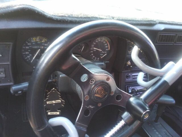 1989 Chevrolet Camaro Iroc z28 - photo 5