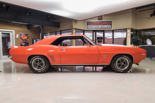 1969 Chevrolet Camaro - photo 12