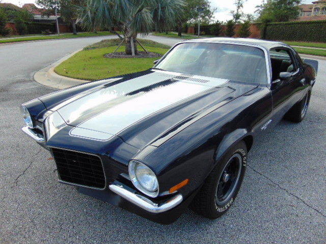 CAMARO RALLY SPORT 1973 SPLIT BUMPER. 1973 Chevrolet Camaro