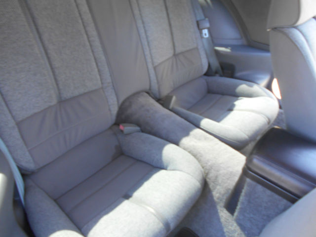 1989 Chevrolet Camaro RS Custom Cloth Interior - photo 7