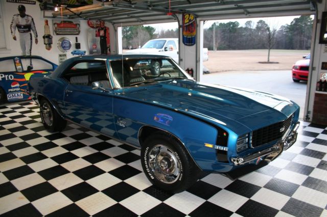 1969 Chevrolet Camaro - photo 2