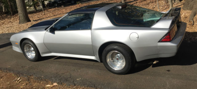 1982 Chevrolet Camaro - photo 8