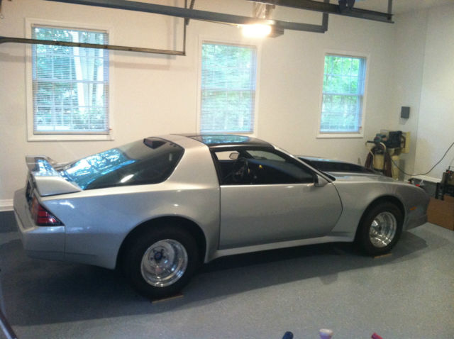 1982 Chevrolet Camaro - photo 2