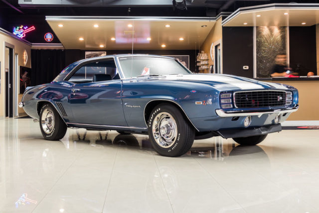 1969 Chevrolet Camaro Z28 RS - photo 7