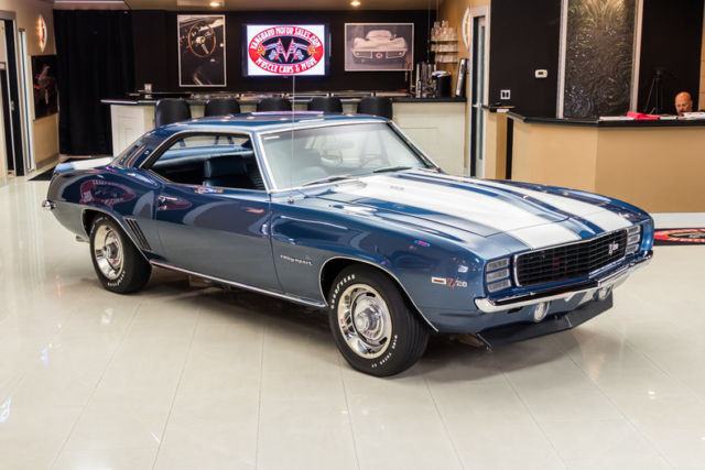 1969 Chevrolet Camaro Z28 RS - photo 8