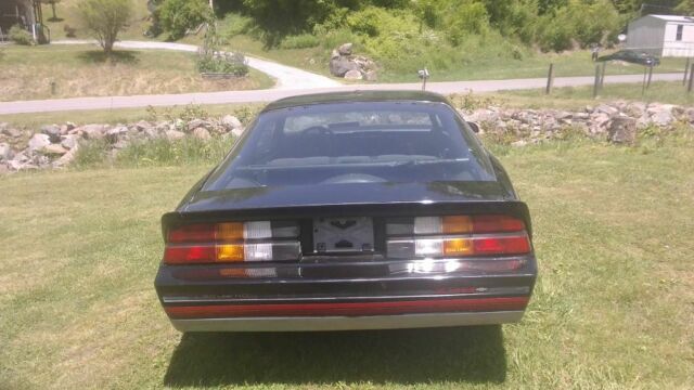 1984 Chevrolet Camaro - photo 3