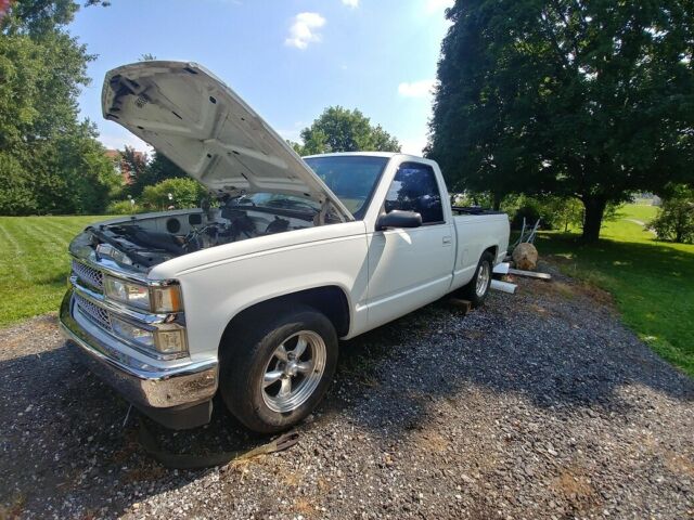 1989 Chevrolet C/K Pickup 1500 - photo 2