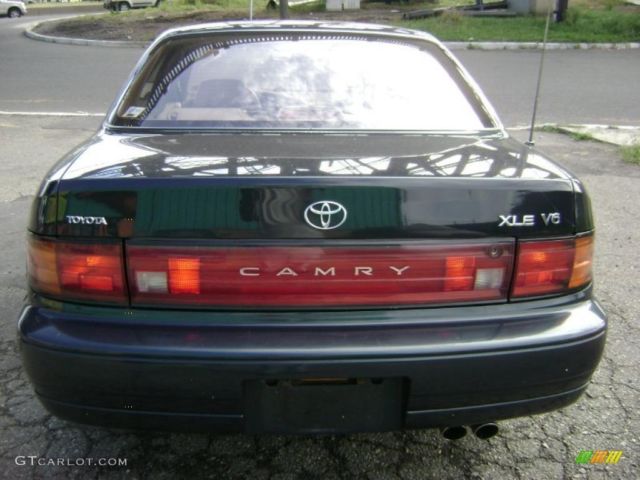 1994 Toyota Camry - photo 2