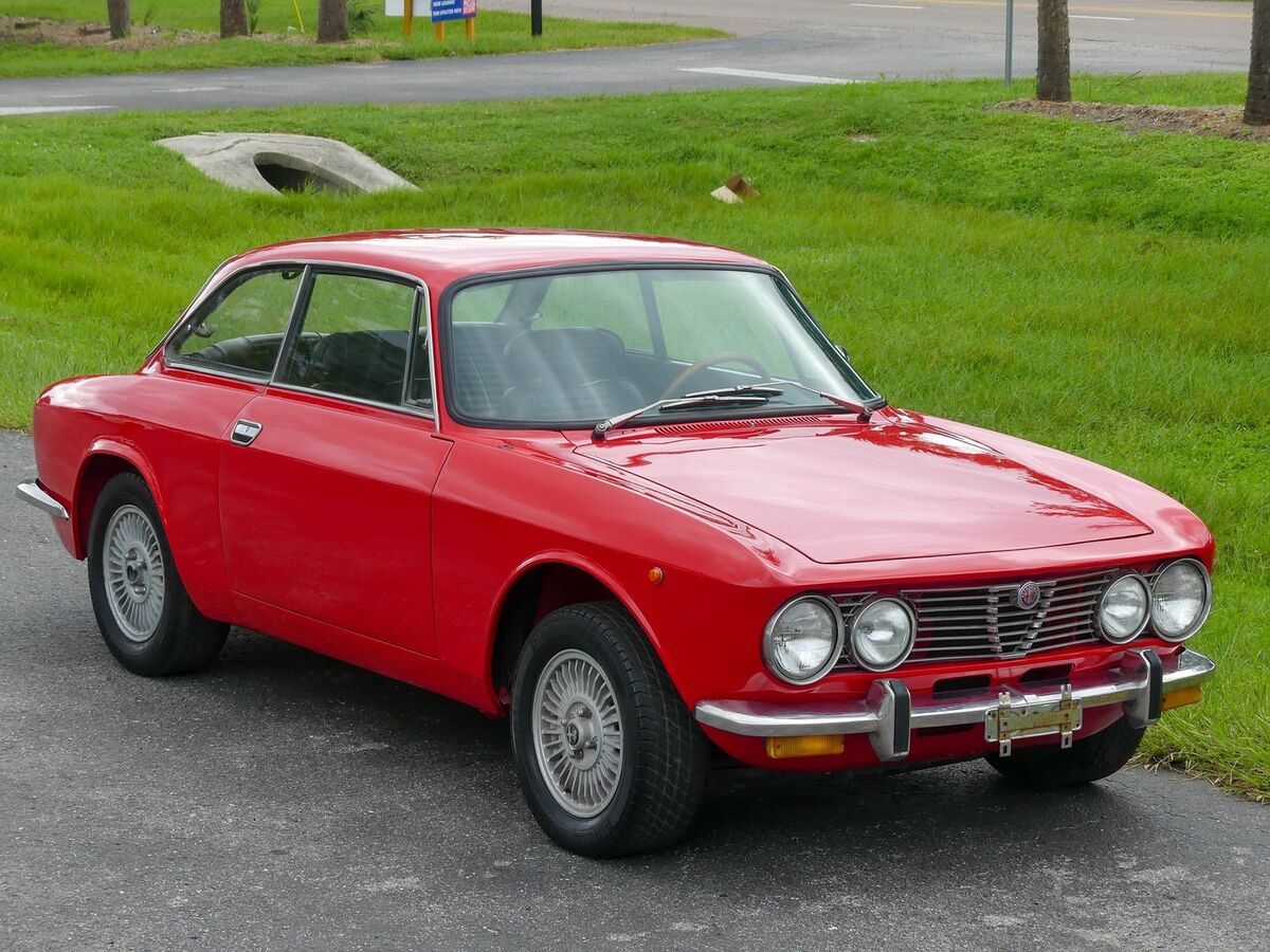 1973 Alfa Romeo GTV 2000 - photo 3