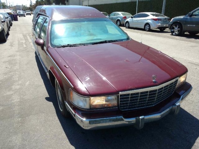 CAR # 2....BIG BODY CADILLAC FLEETWOOD KRYSTAL KOACH FUNERAL CEMETERY HEARSE 1994 Cadillac Fleetwood KRYSTAL