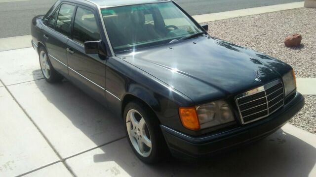 car mercedes-benz 1992 Mercedes-Benz E-Class 400E