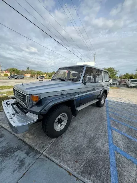 CAR TRUCKS 1992 Toyota Land Cruiser