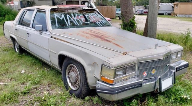 1979 Cadillac Brougham Fleetwood - photo 2