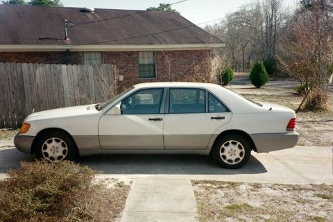 Car was well-maintained but needs a transmission 1992 Mercedes-Benz S-Class SEL