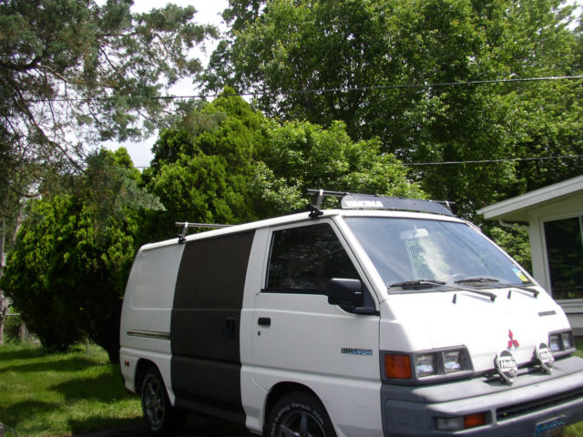 1989 Mitsubishi Other - photo 13