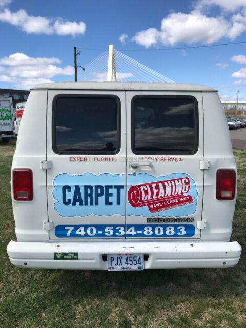 1988 Dodge Ram Van - photo 2