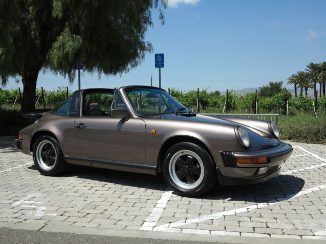 CARRERA TARGA SOLID RUST-FREE NUMBERS MATCHING GARAGED EUROPEAN MODEL LOW MILES 1984 Porsche 911 CARRERA TARGA