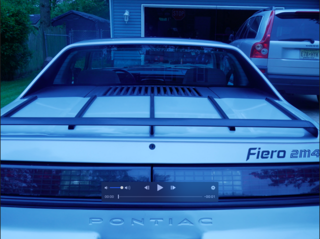 1984 Pontiac Fiero silver - photo 4