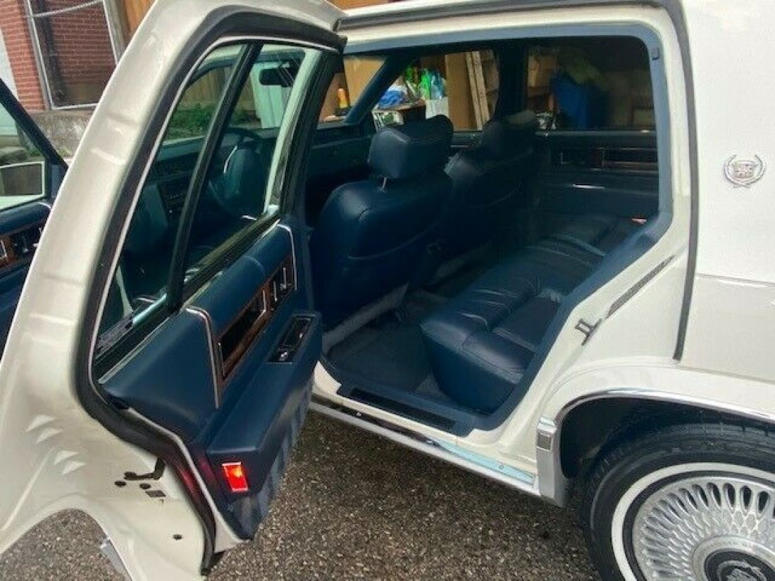 1992 Cadillac DeVille - photo 10