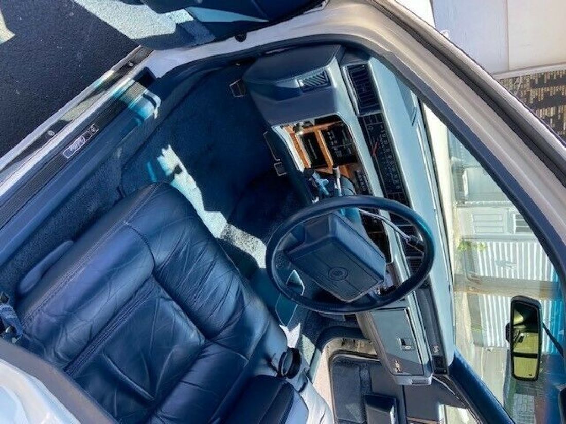 1992 Cadillac DeVille - photo 8