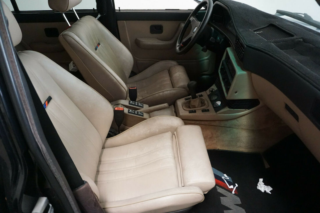 1988 BMW M5 - photo 11