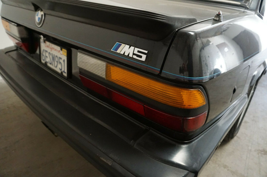 1988 BMW M5 - photo 9