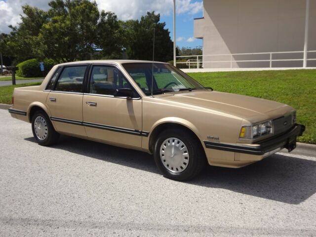 1986 Chevrolet Celebrity 2.8 V6 - photo 3