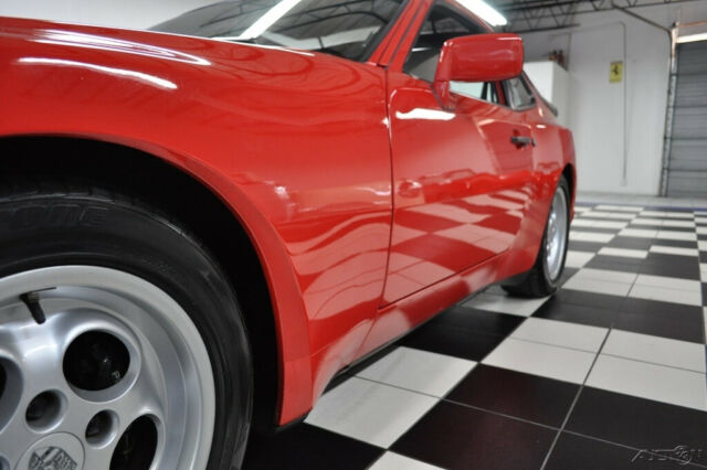 1986 Porsche 944 TURBO - PRISTINE - 2 OWNERS - NO PAINT WORK - AMAZING! - photo 11