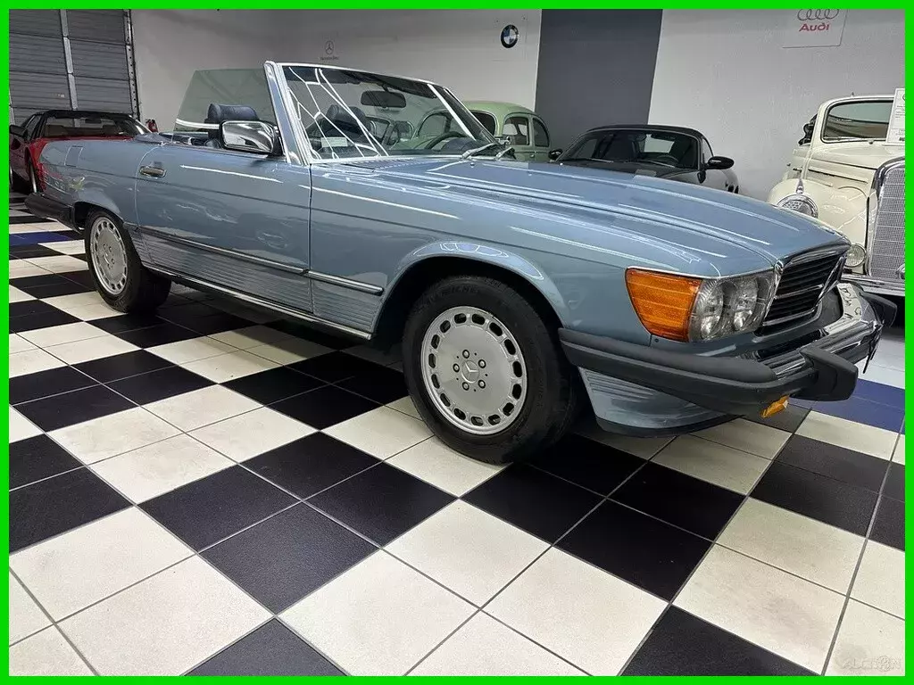 1987 Mercedes-Benz SL-Class 560 SL - 62k MILES - ABSOLUTELY PRISTINE- BOTH TOPS