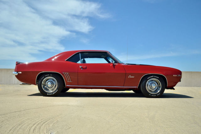 CERTIFIED RECENTLY FRAME OFF RESTO ALL DOCUMENTS WE FINANCE NO RESERVE 1969 Chevrolet Camaro 1969 CHEVROLET CAMARO Z28