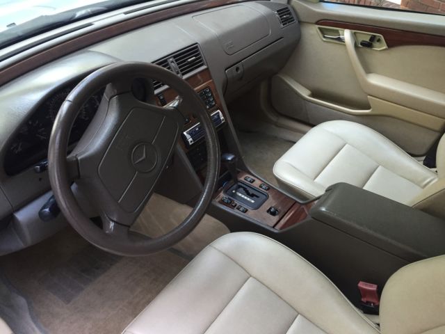 1994 Mercedes-Benz C-Class 4 Door - photo 2