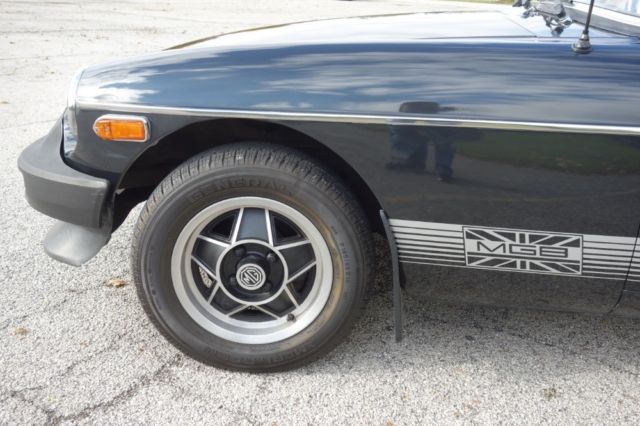 1980 MG MGB -LIMITED- DARK CHARCOAL CONVERTIBLE - SEE VIDEO - photo 12