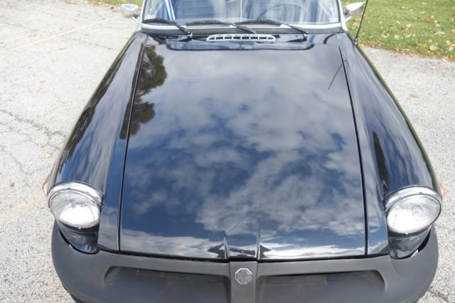 1980 MG MGB -LIMITED- DARK CHARCOAL CONVERTIBLE - SEE VIDEO - photo 7