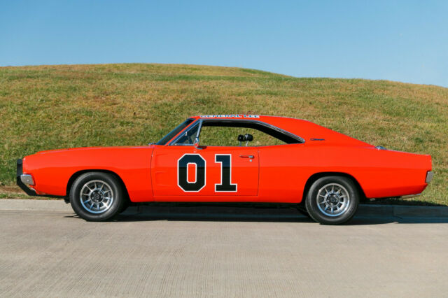 1969 Dodge Charger - photo 3