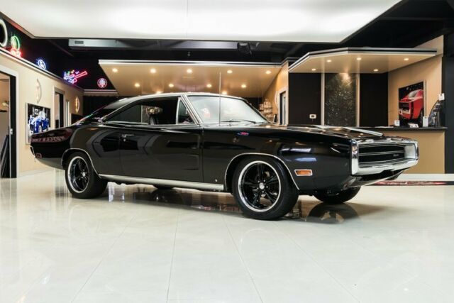 1970 Dodge Charger Restomod - photo 8
